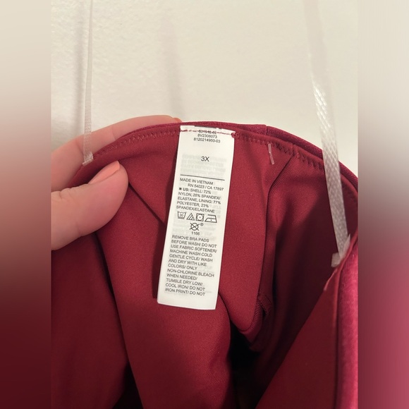 Old Navy one shoulder athletic top, NWT 3X - Picture 3 of 6